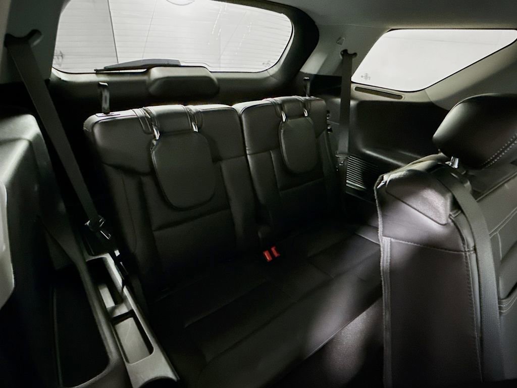 Certified 2021 Ford Explorer XLT w/ Equipment Group 202A image 28