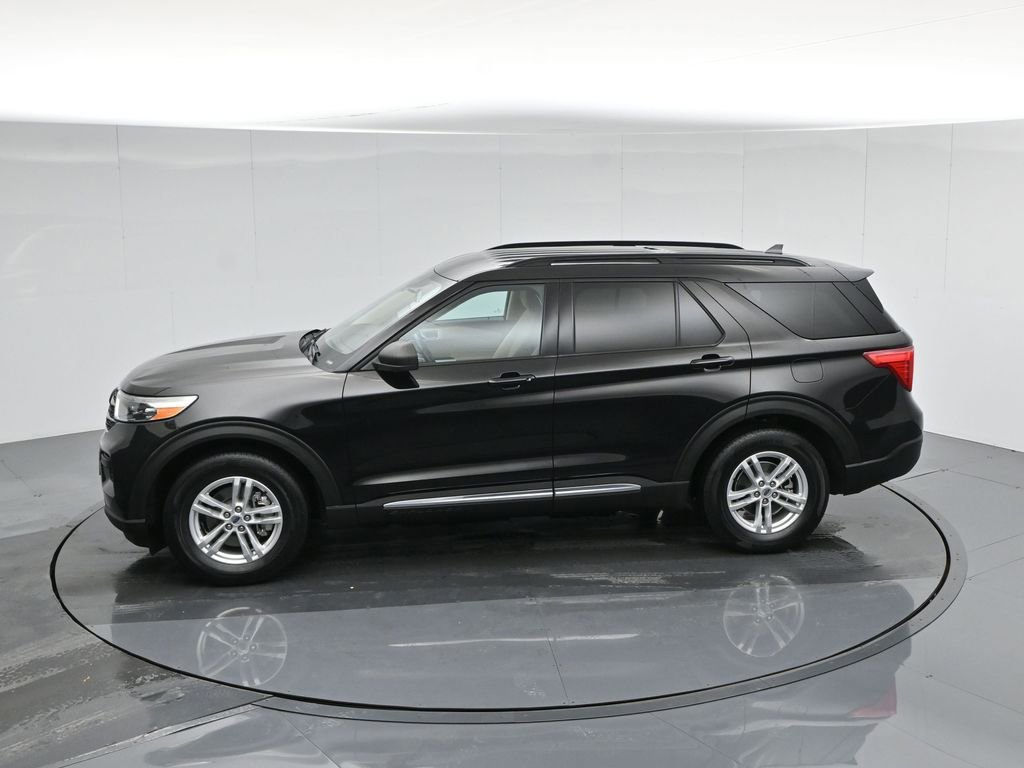 Certified 2022 Ford Explorer XLT image 23