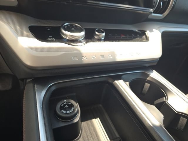 Certified 2025 Ford Expedition Max Active RWD image 11
