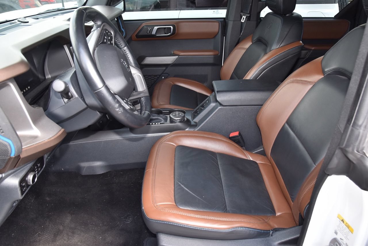 Certified 2023 Ford Bronco Outer Banks w/ Sasquatch Package AWD/4WD image 10