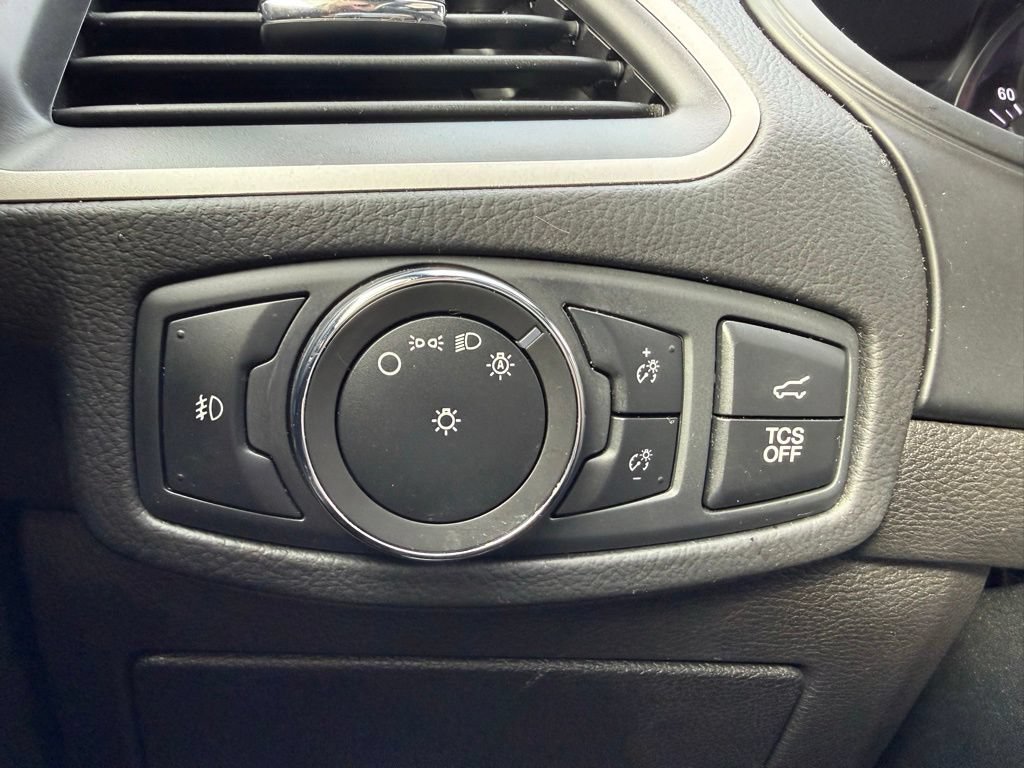 Certified 2022 Ford Edge ST-Line AWD/4WD image 25