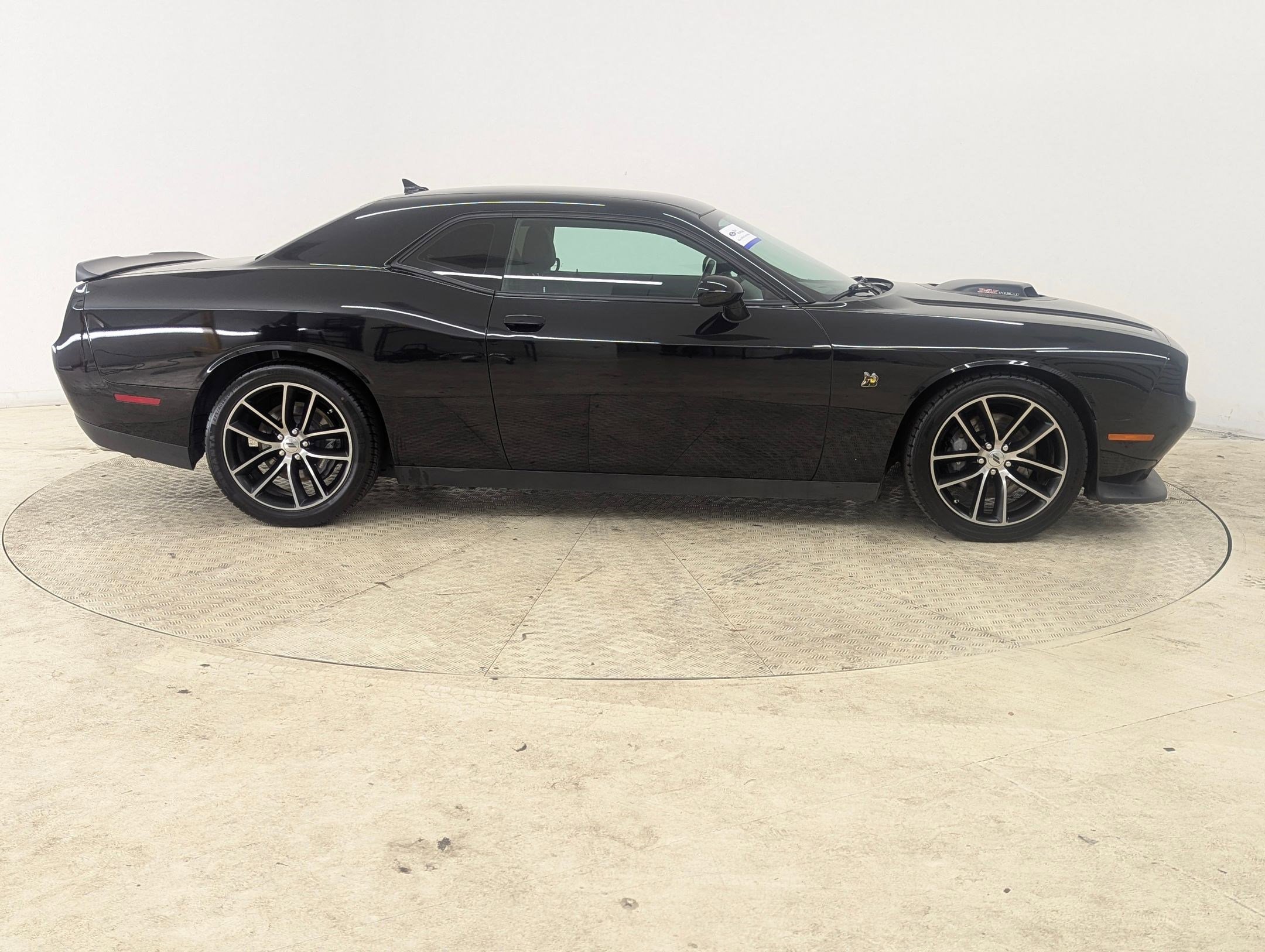 Used 2018 Dodge Challenger R/T Scat Pack image 8