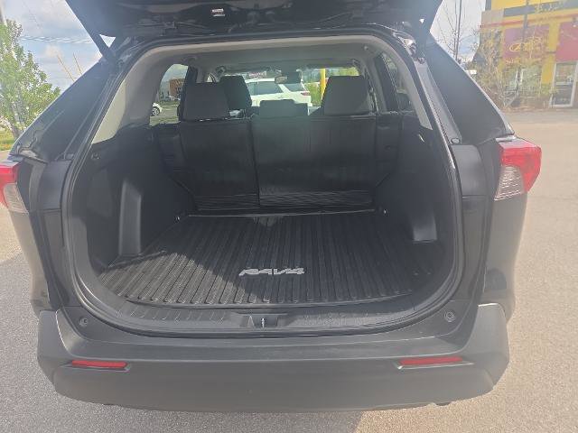 Used 2024 Toyota RAV4 XLE w/ Convenience Package AWD/4WD image 13