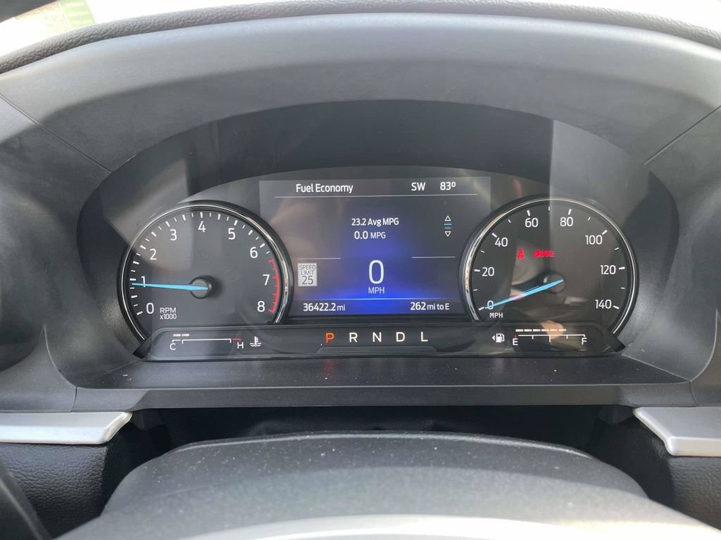 Certified 2022 Ford Explorer XLT w/ Equipment Group 202A RWD image 30