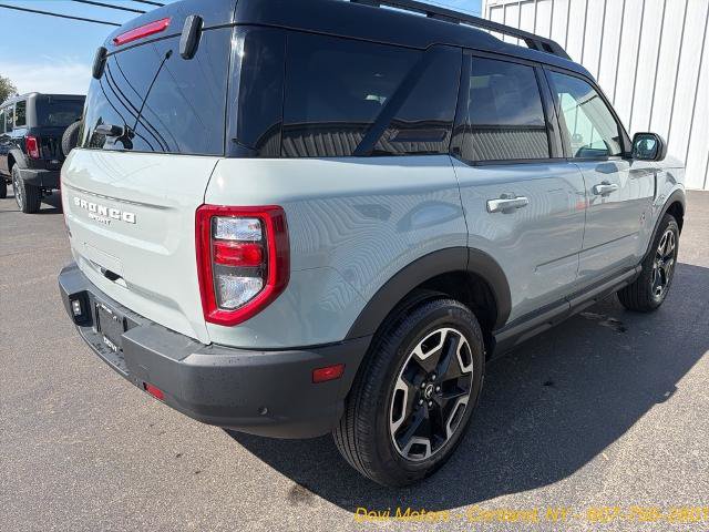 Certified 2024 Ford Bronco Sport Outer Banks w/ Tech Package AWD/4WD image 4