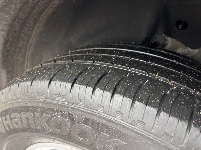 Certified 2024 Ford Explorer XLT w/ Equipment Group 202A image 28