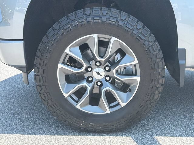 Used 2023 Chevrolet Silverado 1500 RST w/ Convenience Package II AWD/4WD image 11