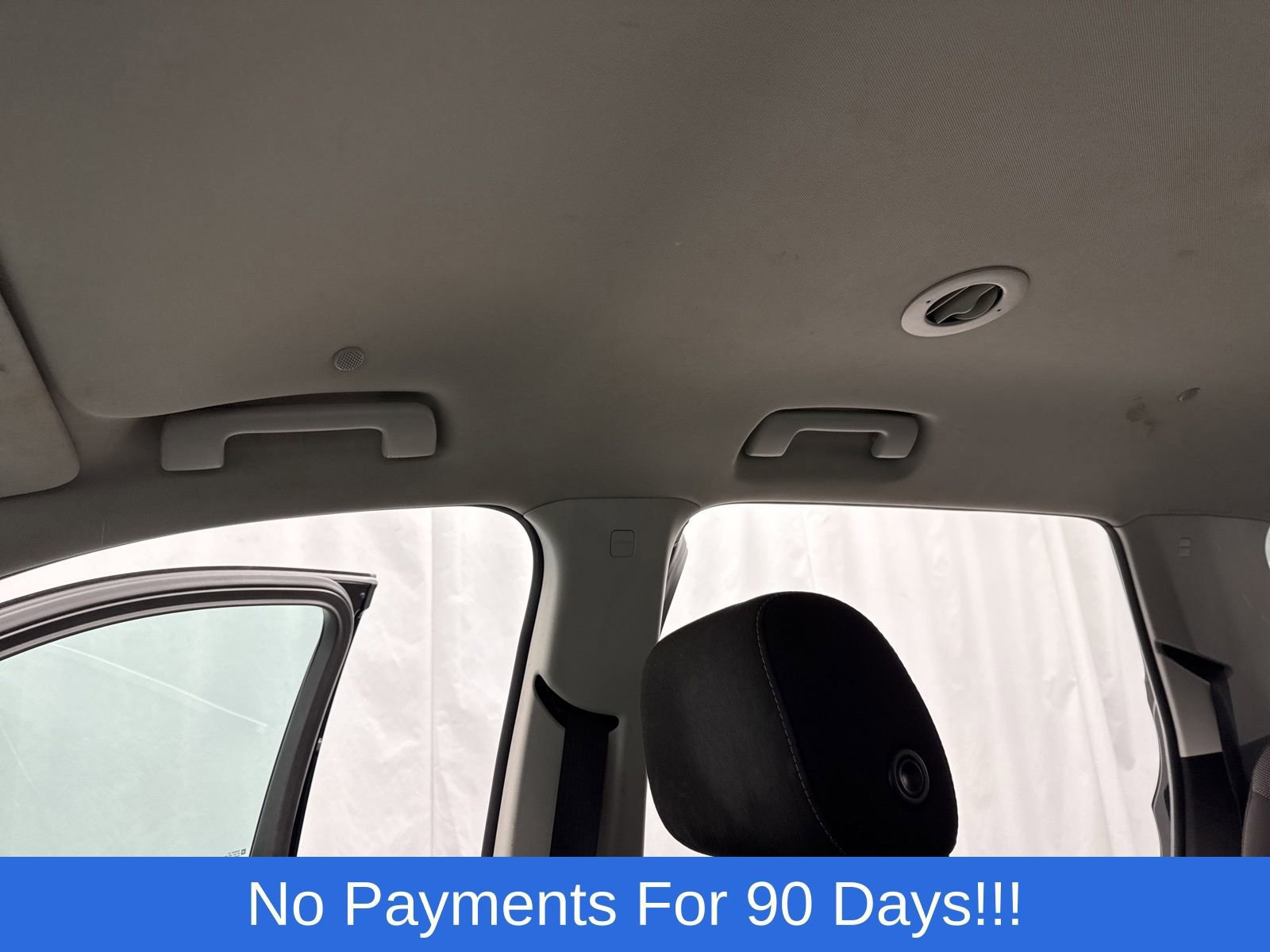 Used 2018 Chevrolet Traverse LT image 22