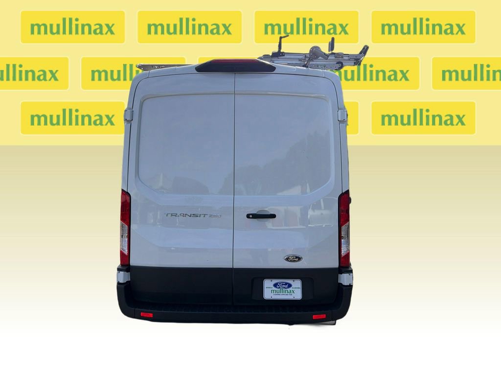 Certified 2023 Ford Transit 250 Medium Roof RWD image 4
