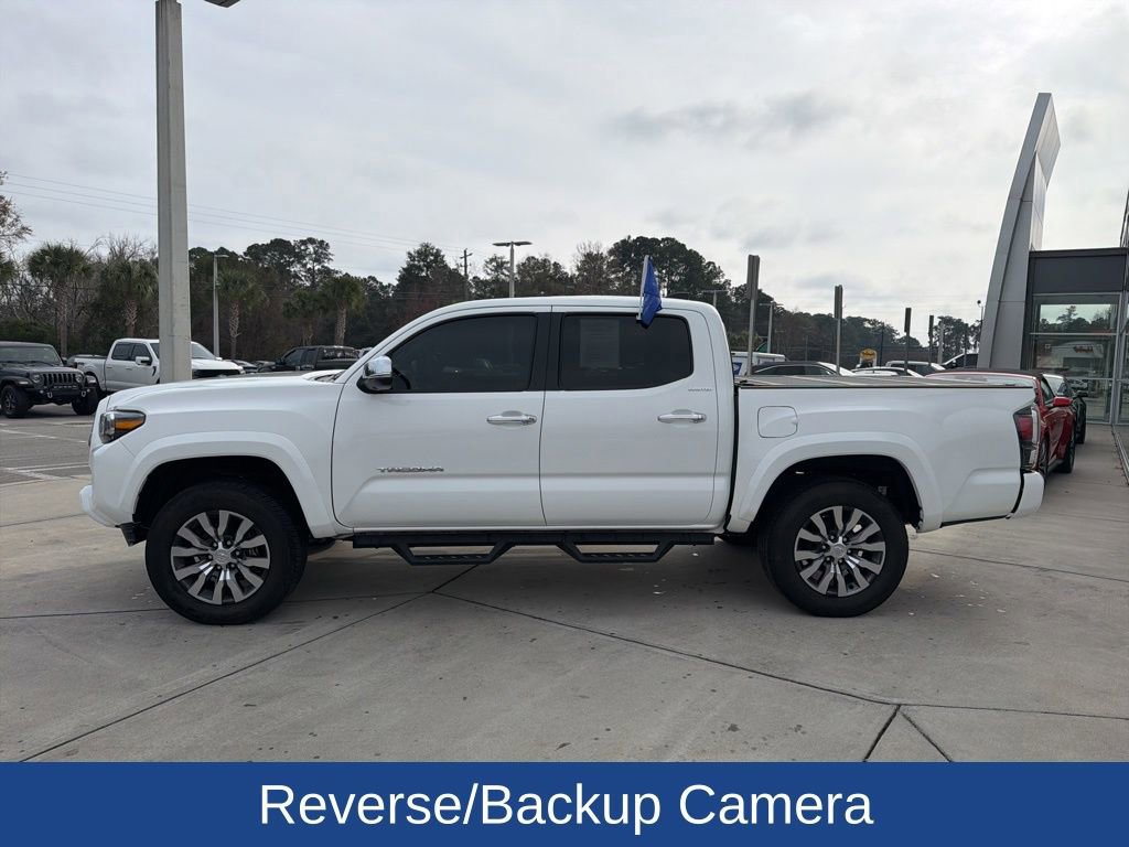 Used 2023 Toyota Tacoma Limited image 2