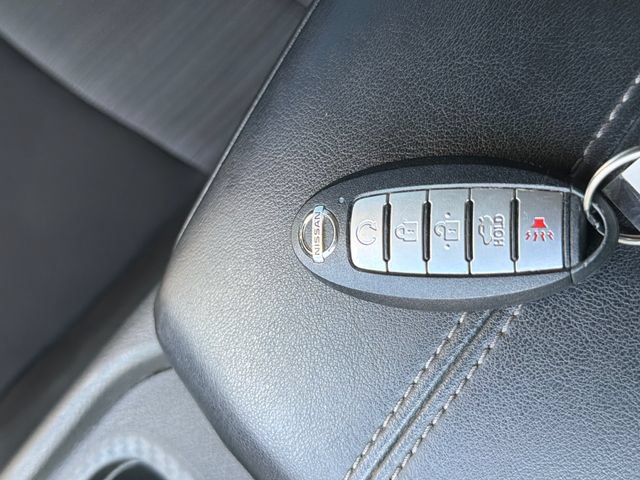 Used 2020 Nissan Sentra SV FWD image 7