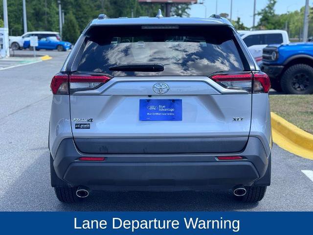 Used 2024 Toyota RAV4 XLE FWD image 7