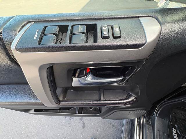 Used 2018 Toyota 4Runner Limited AWD/4WD image 18
