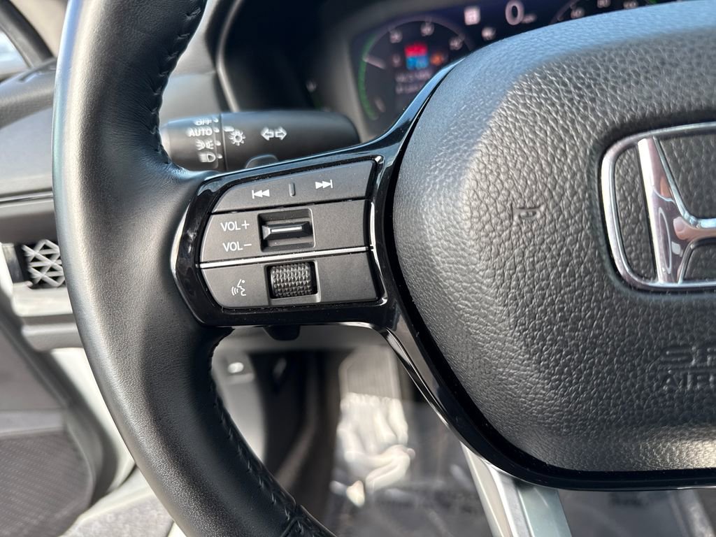 Used 2024 Honda Accord Touring image 15