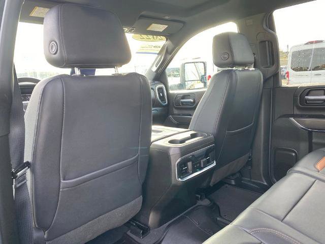 Used 2022 GMC Sierra 2500 AT4 w/ Gooseneck/5TH Wheel Package image 29