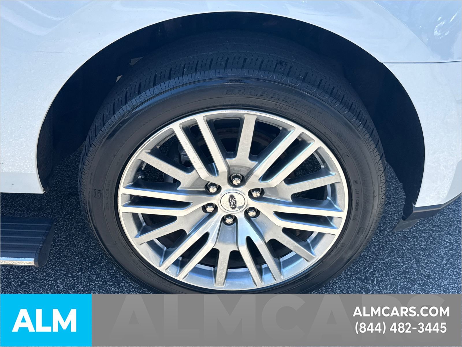 Certified 2024 Ford Expedition Limited image 15