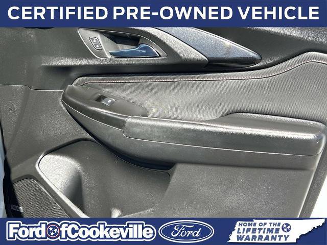 Used 2021 Chevrolet TrailBlazer RS w/ Sun and Liftgate Package image 23