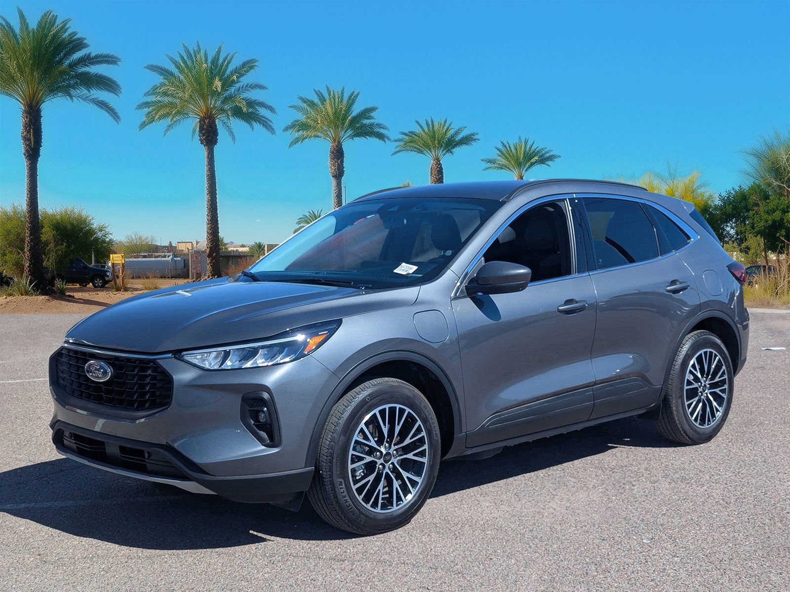 Certified 2025 Ford Escape SE image 31