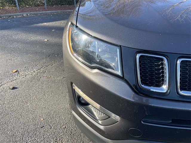 Used 2019 Jeep Compass Latitude image 37