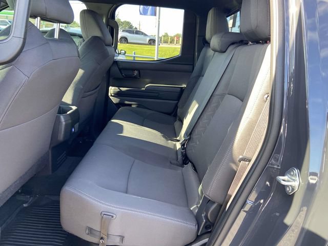 Used 2024 Toyota Tacoma SR5 AWD/4WD image 9