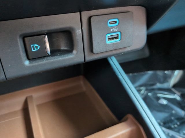 Certified 2023 Ford Maverick Lariat w/ Lariat Luxury Package FWD image 23