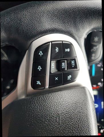 Certified 2022 Ford Explorer XLT w/ Equipment Group 202A image 22