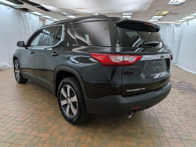 Used 2020 Chevrolet Traverse LT w/ LT Premium Package AWD/4WD image 5