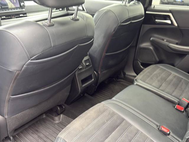 Used 2024 Mitsubishi Outlander SE AWD/4WD image 39