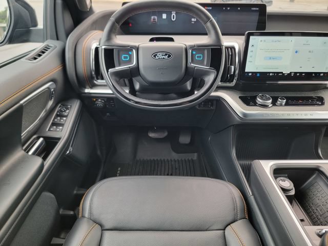 Certified 2025 Ford Expedition Tremor AWD/4WD image 32