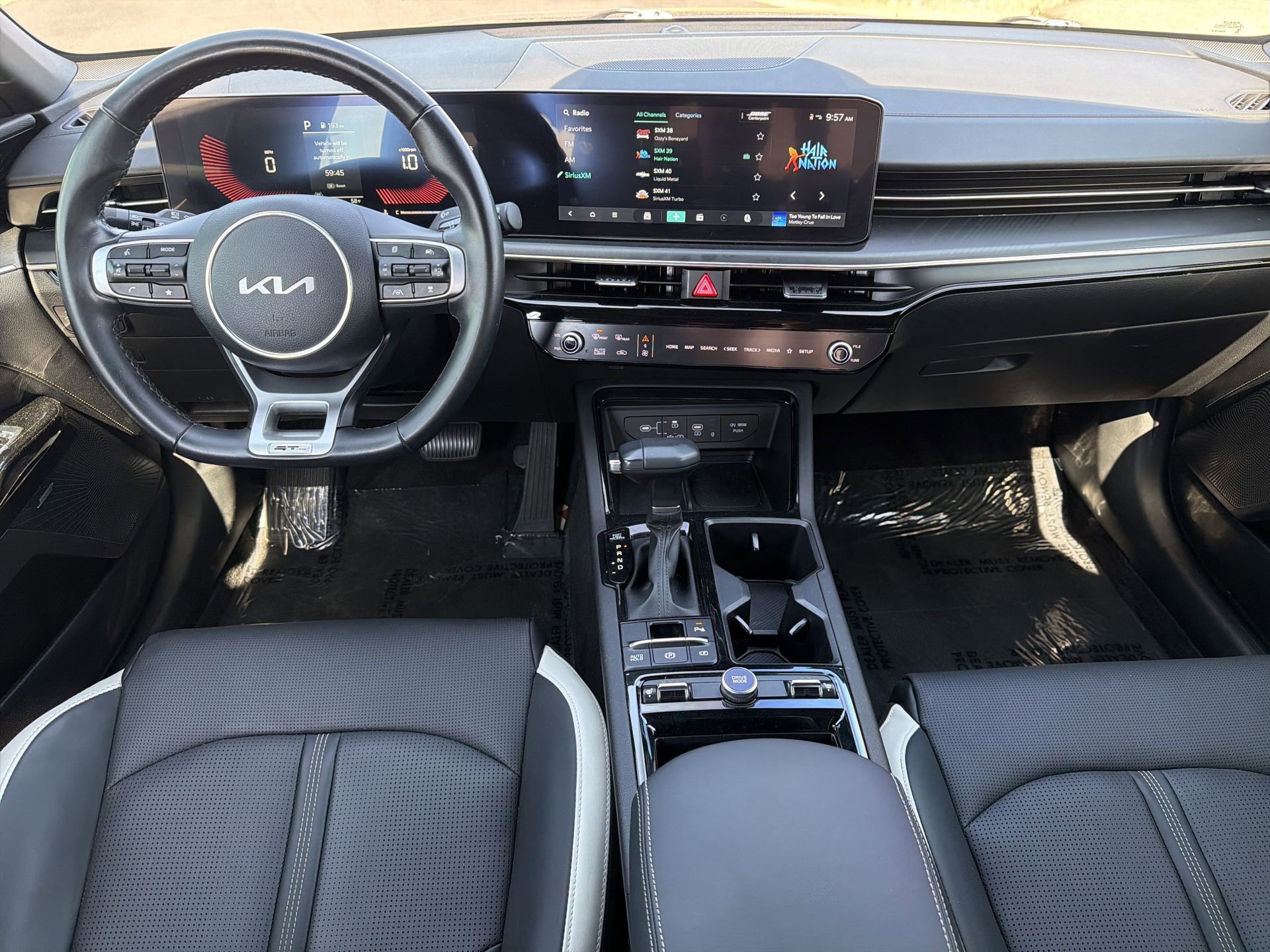 Used 2025 Kia K5 GT-Line w/ GT-Line Premium Package image 9