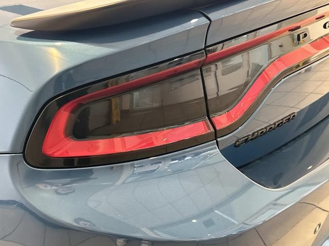 Used 2022 Dodge Charger R/T w/ Blacktop Package RWD image 10