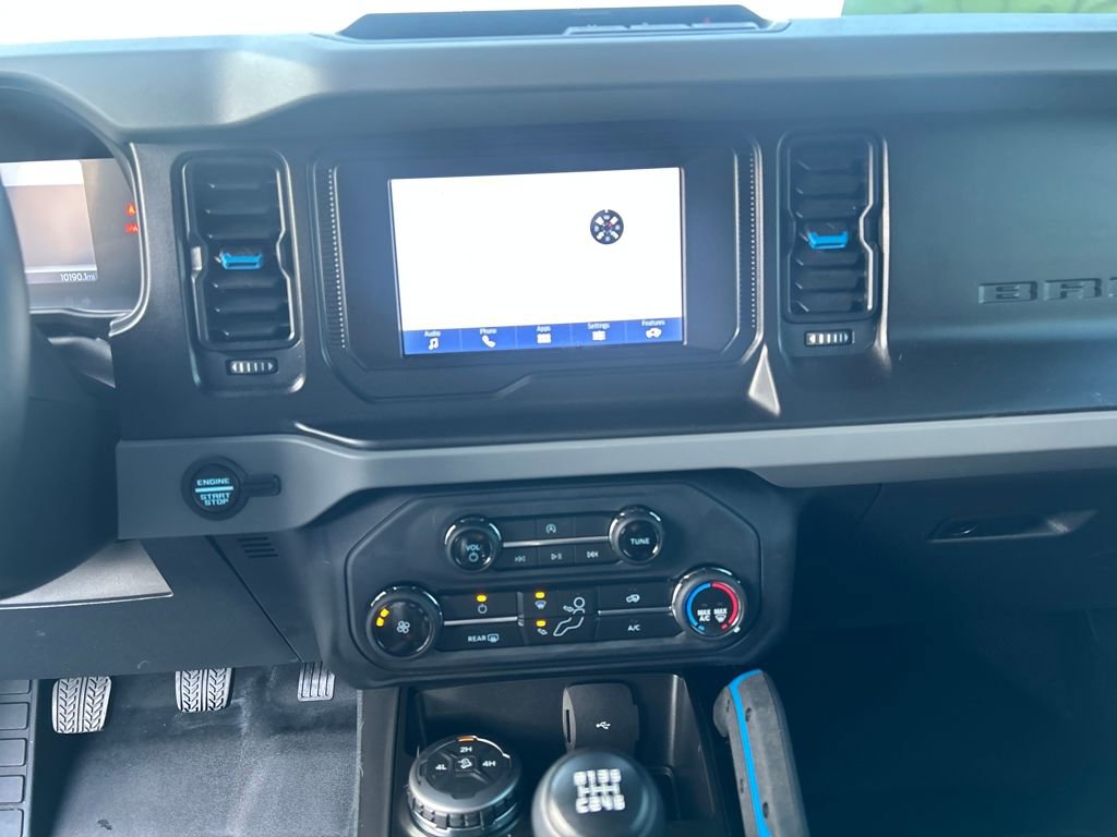 Certified 2022 Ford Bronco Black Diamond image 25