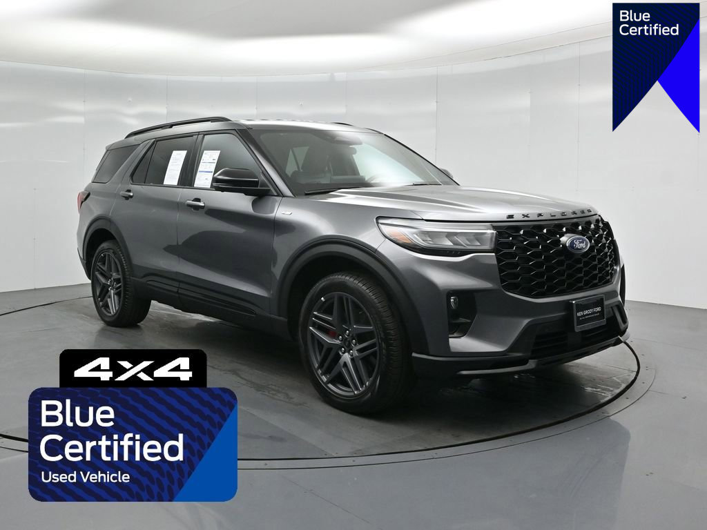 Certified 2025 Ford Explorer ST-Line w/ ST-Line Street Pack