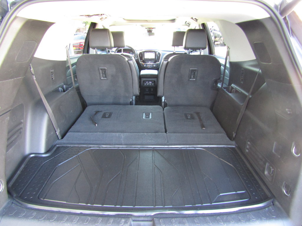 Used 2019 Chevrolet Traverse Premier w/ LPO, Floor Liner Package AWD/4WD image 40