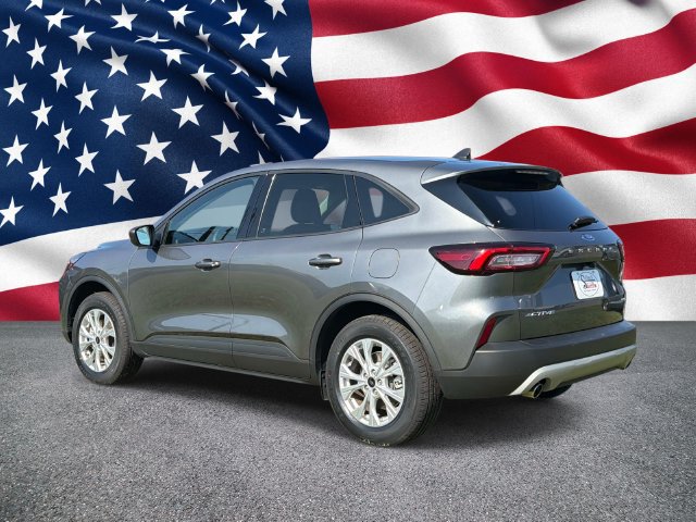 Certified 2025 Ford Escape Active AWD/4WD image 9