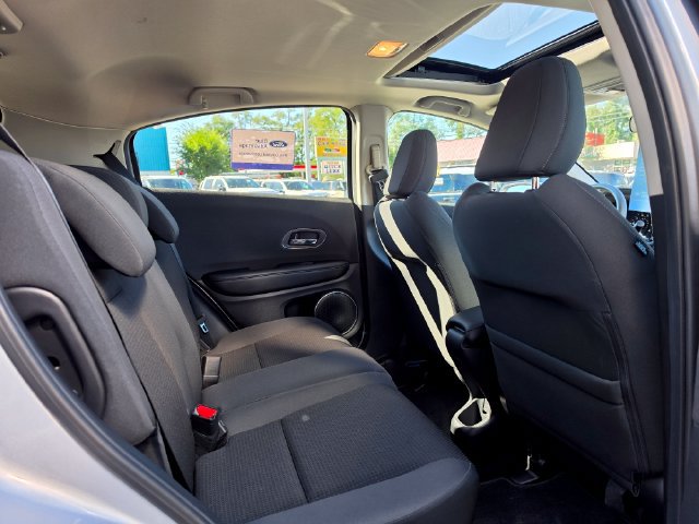 Used 2022 Honda HR-V EX image 19