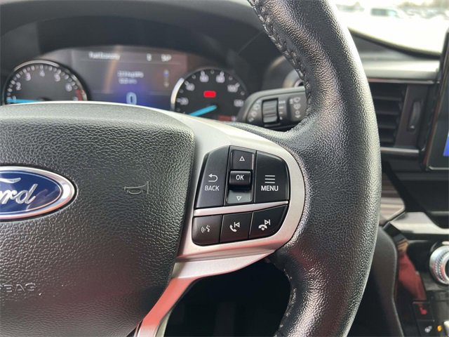 Certified 2022 Ford Explorer Limited w/ Equipment Group 301A image 16