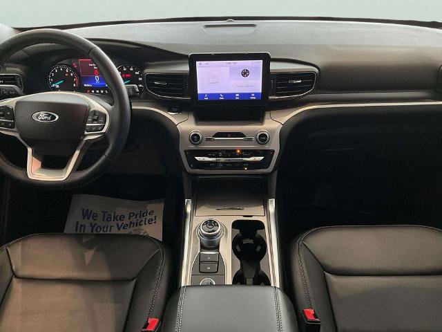 Certified 2018 Ford Explorer XLT w/ Equipment Group 202A AWD/4WD image 27