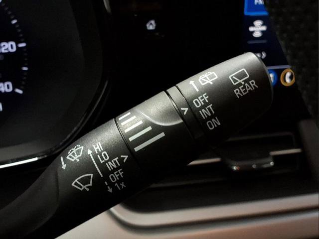 Used 2026 Chevrolet Trax LS FWD image 24