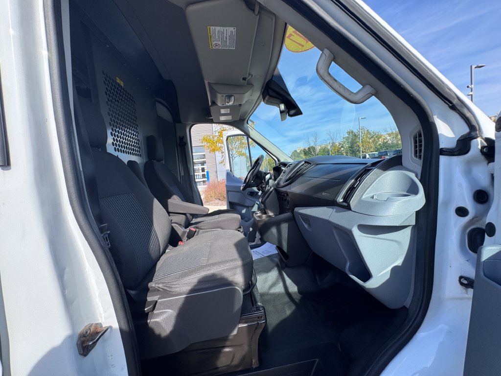 Certified 2017 Ford Transit 150 130 Medium Roof RWD image 26