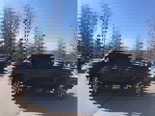 Used 2019 Toyota Tundra 1794 Edition image 2