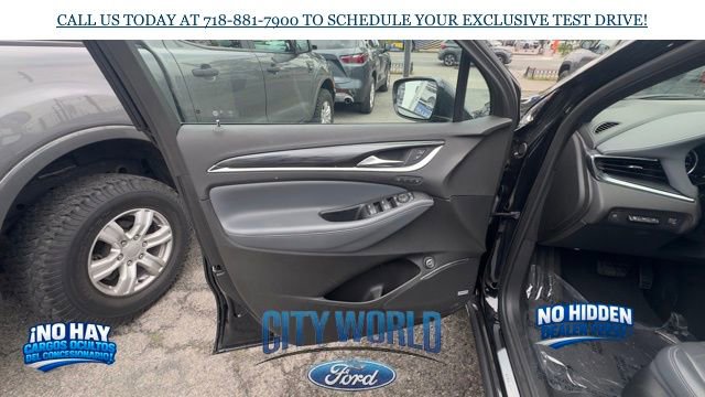 Used 2024 Buick Enclave Premium FWD image 8
