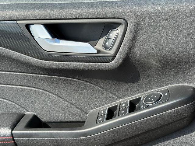 Certified 2024 Ford Escape ST-Line w/ Tech Pack #1 AWD/4WD image 23