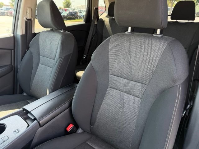 Used 2025 Nissan Rogue SV FWD image 10