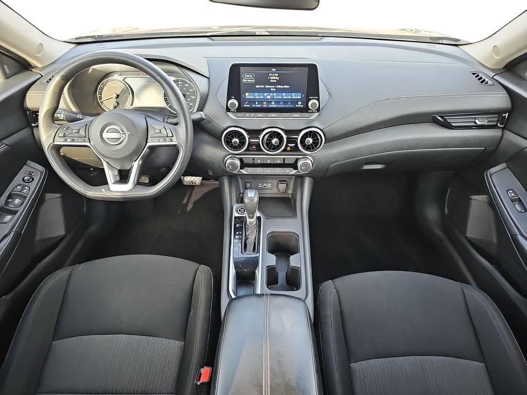 Used 2024 Nissan Sentra SV FWD image 9