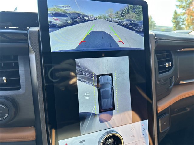 Certified 2022 Ford Expedition Max Platinum image 24