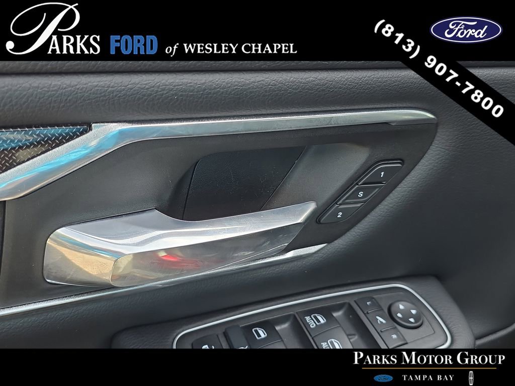 Used 2022 RAM 1500 Laramie w/ Sport Appearance Package AWD/4WD image 16