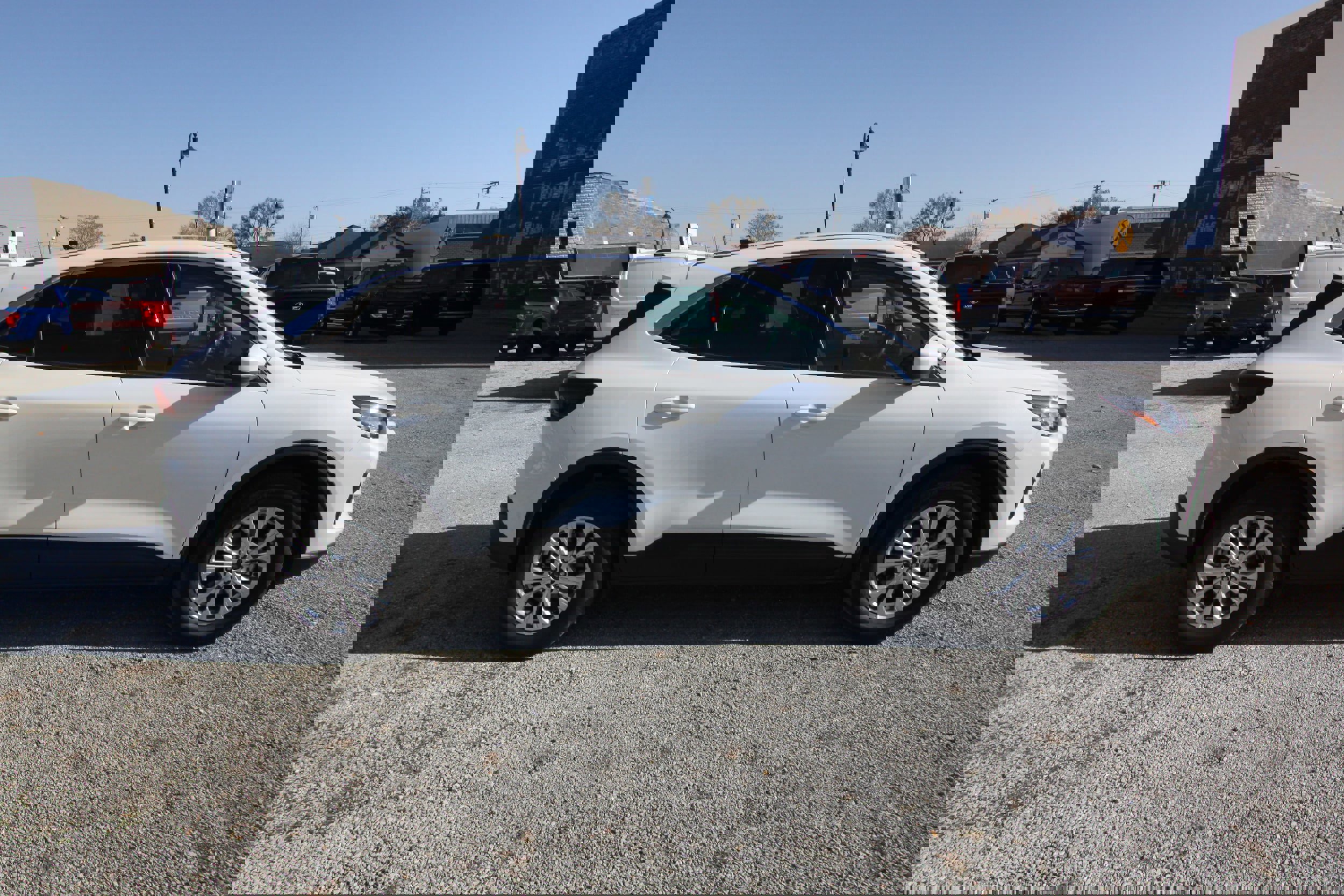 Certified 2023 Ford Escape Active w/ Tech Pack #2 image 6