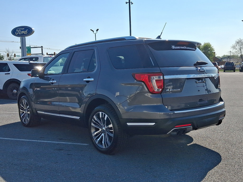 Certified 2018 Ford Explorer Platinum AWD/4WD image 4