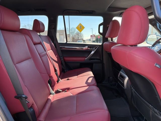 Used 2023 Lexus GX 460 Premium w/ Premium Package image 37